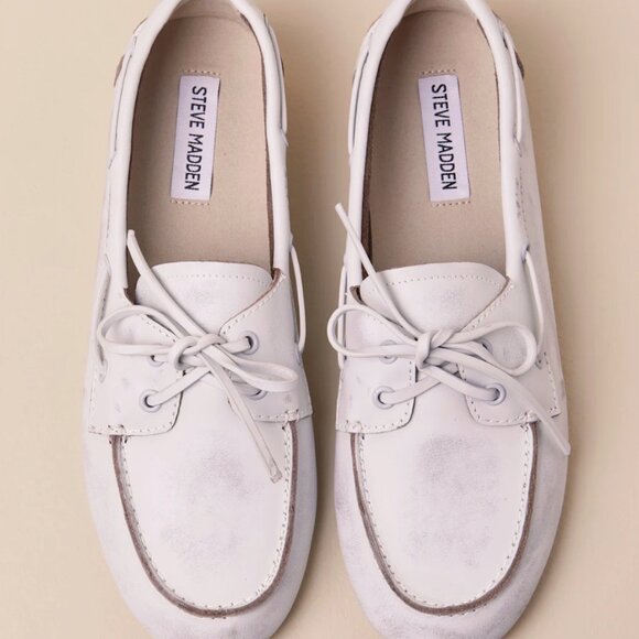 Steve Madden White Leather Distressed Lace-Up Loafers - Picture 1 of 5